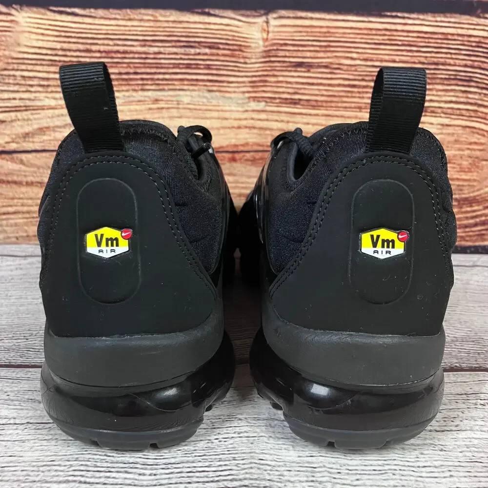 Nike Vapormax Tripe Black Low Top Shoes - Picture 8 of 9
